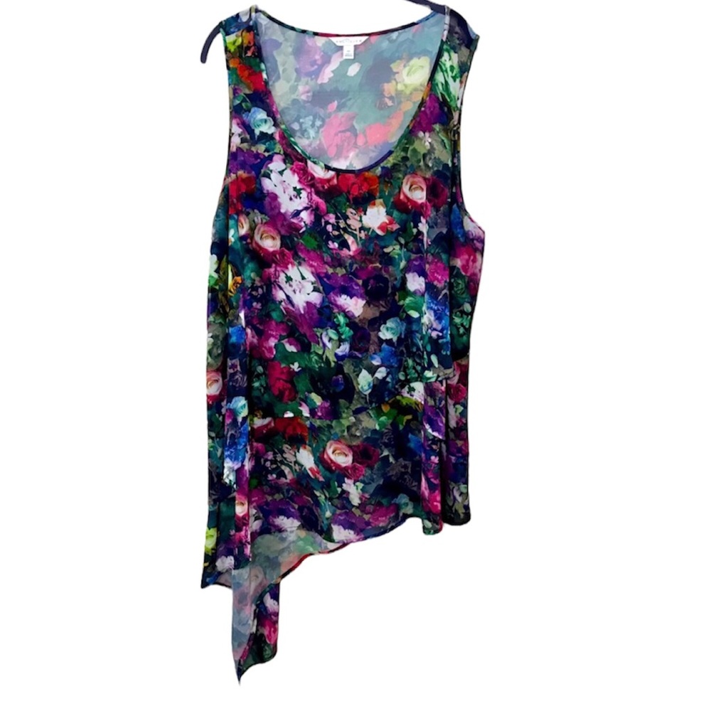 Boutique 2X asymmetrical colorful floral tank
